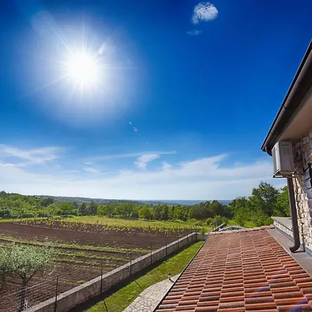Sleeps 4 Pool Air Con Wifi Vranje Selo